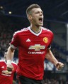 Mourinho confirma que Schneiderlin será liberado para deixar o United
